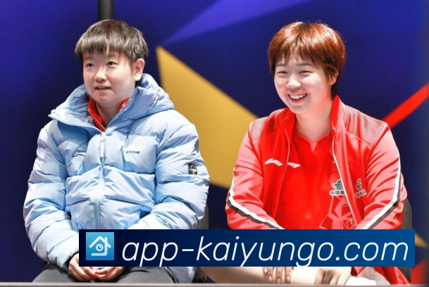 詹姆斯本赛季八十五次扣篮超前两年获盛赞退役前应拿五千万年薪赛场复盘